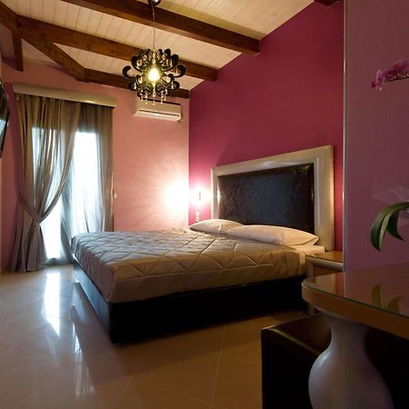 Ideal Boutique Hotel Parga Exterior photo