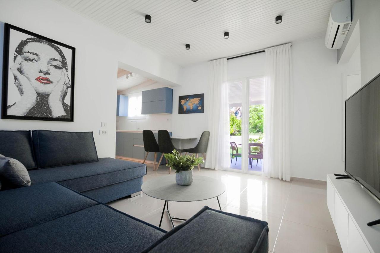 Ideal Boutique Hotel Parga Exterior photo
