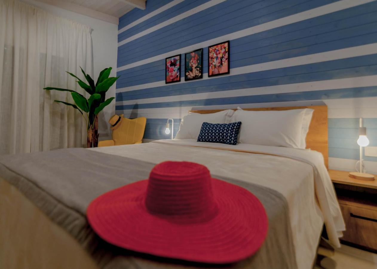 Ideal Boutique Hotel Parga Exterior photo