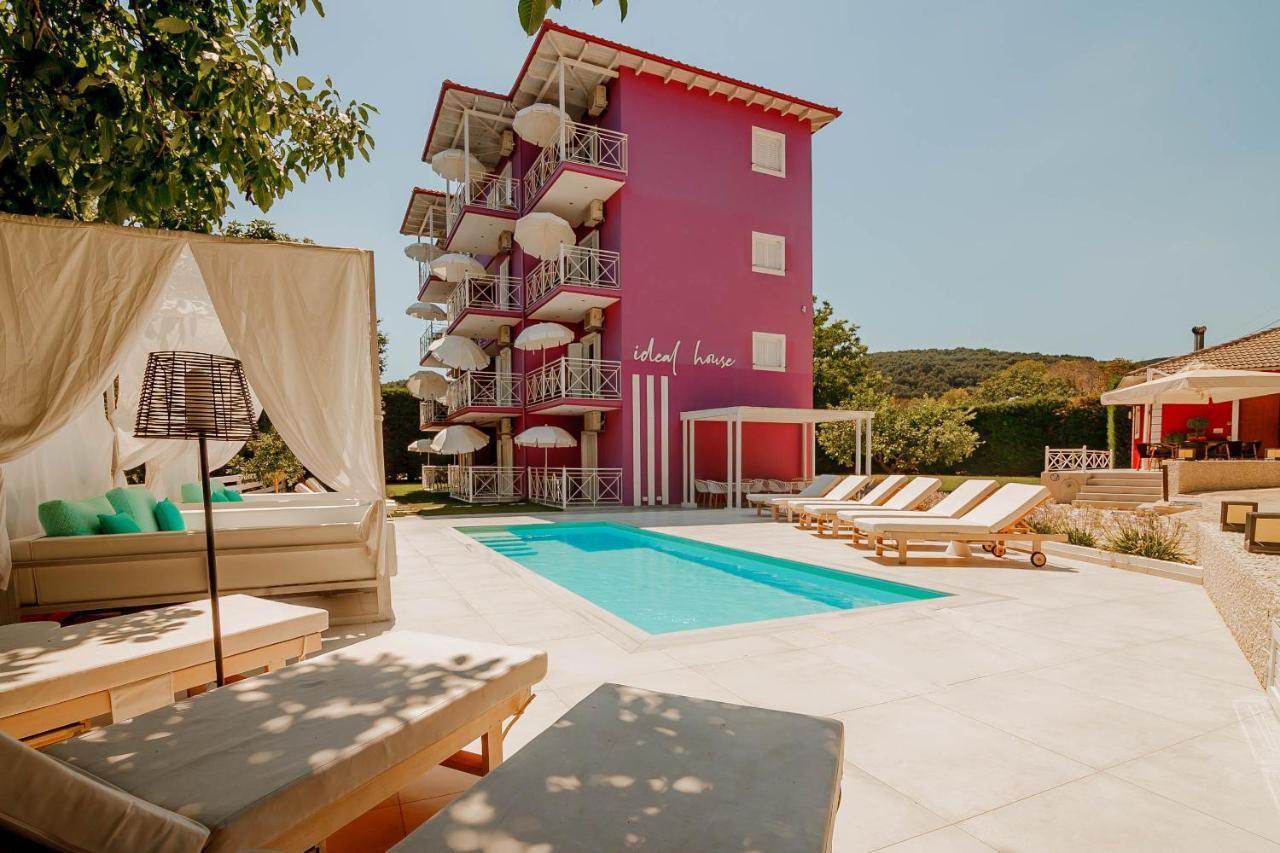 Ideal Boutique Hotel Parga Exterior photo