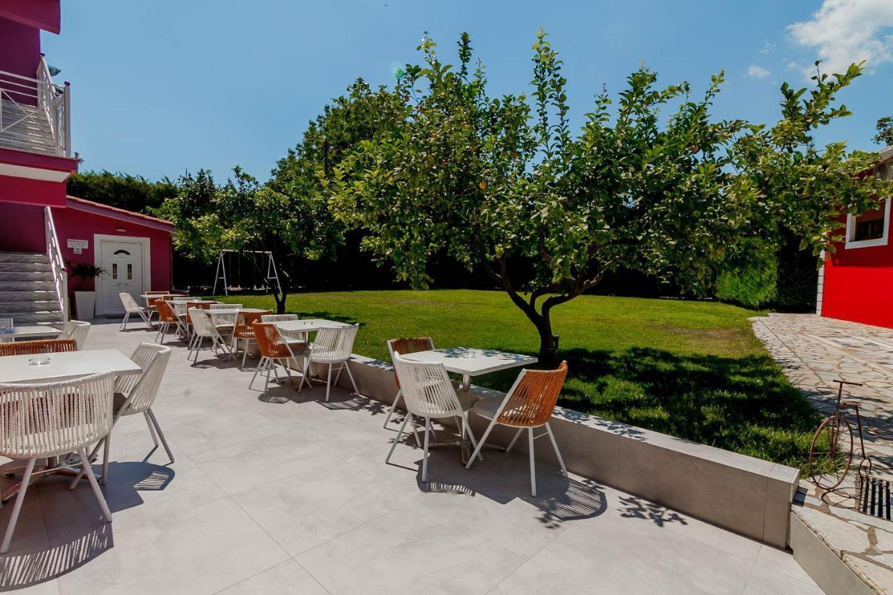 Ideal Boutique Hotel Parga Exterior photo